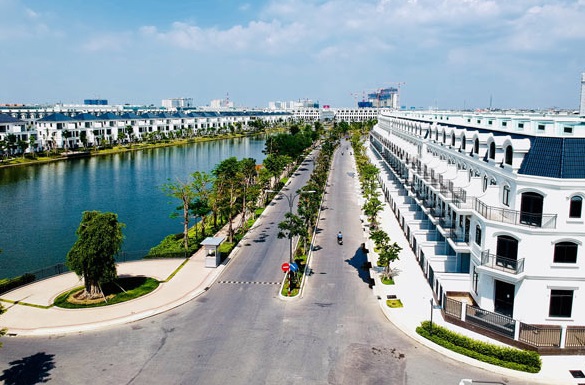 110 căn biệt thự tuýt còi